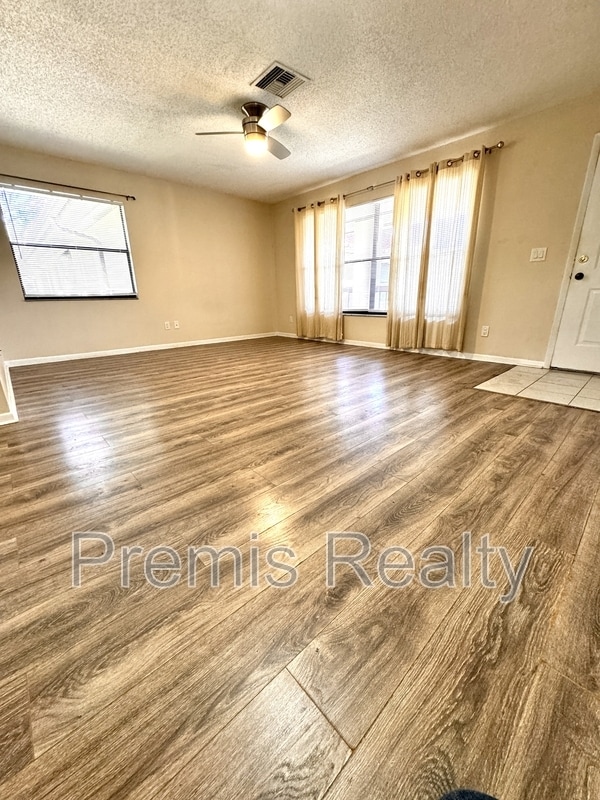 Building Photo - 112 Hammock Pine Blvd