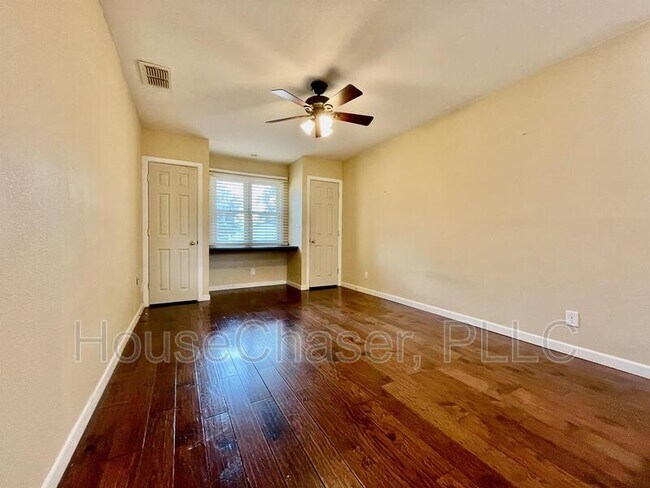 Building Photo - 4816 15th St