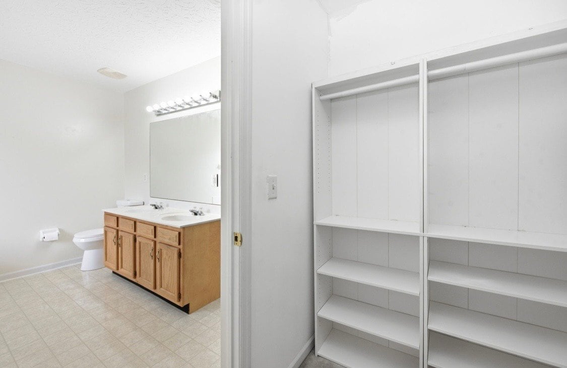 Building Photo - 7649 Tollgate Ct