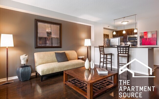 Building Photo - 345 E Ohio St