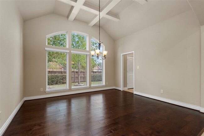 Building Photo - 196 Pine Crest Cir