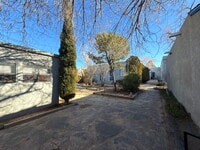 Building Photo - Hidden gem in Ridgecrest! Studio apartment! Move-in special!