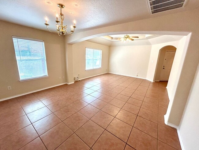 Building Photo - **MOVE IN SPECIAL** Welcome Home to Comfor...