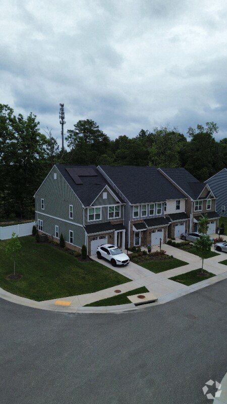 Building Photo - 10952 Genito Sq Dr