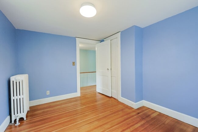 Building Photo - 14 Elm St