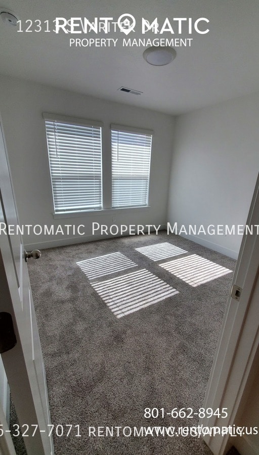 Building Photo - 12313 S Varitek Dr