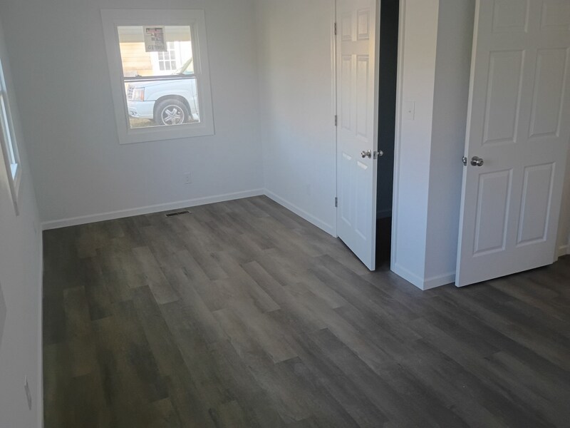 Building Photo - 101 Edmonds Dr