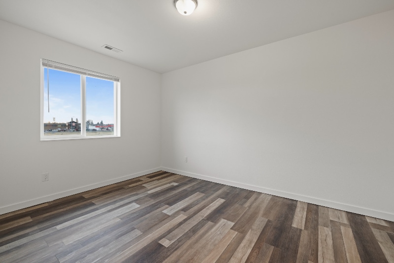 Building Photo - 2625 W Marina Dr