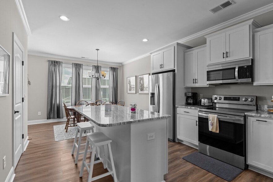 Building Photo - 328 Gannet Pl