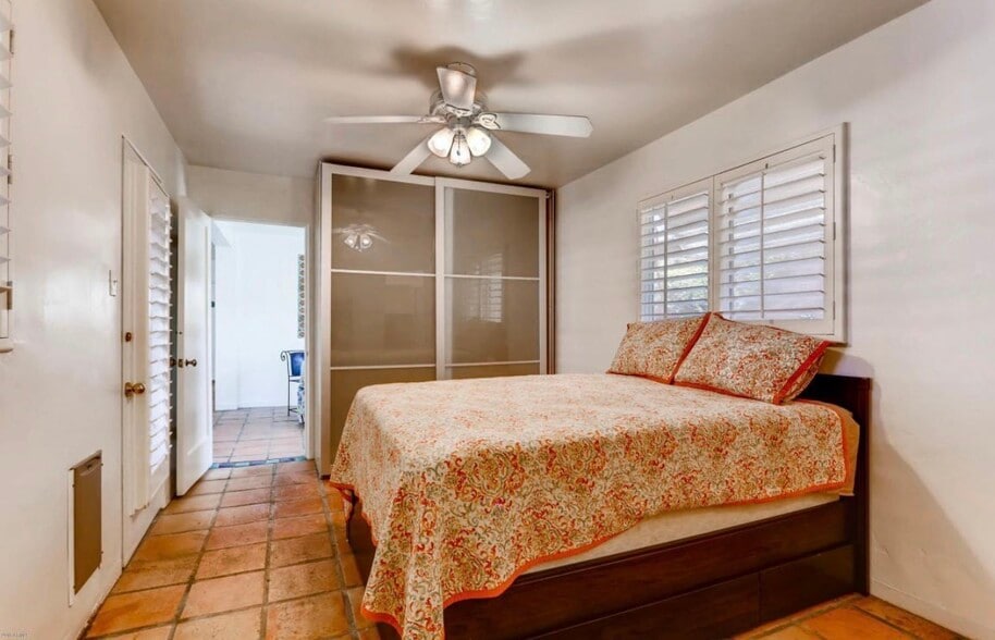 Building Photo - 2232 N Evergreen St