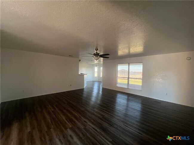 Building Photo - 5504 Holster Dr