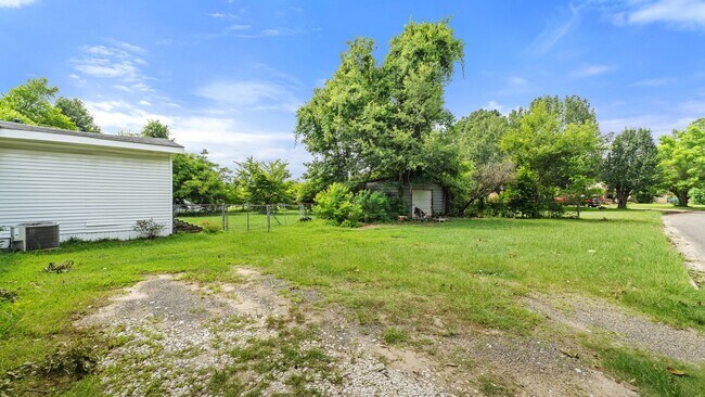 Building Photo - ? FOR RENT | New Boston, TX