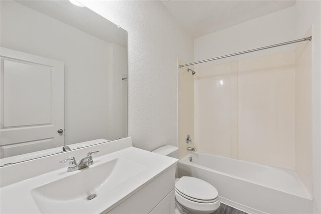 Building Photo - 19507 Cloudy Bay Dr
