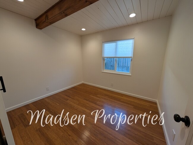 Building Photo - 831 El Dorado St