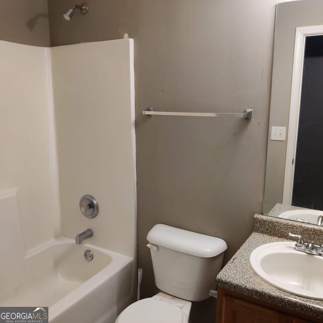 Building Photo - 1010 Labonte Pkwy