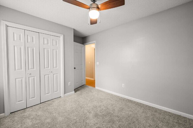 Building Photo - Charming All-Brick Home with Garage & Covered Patio!