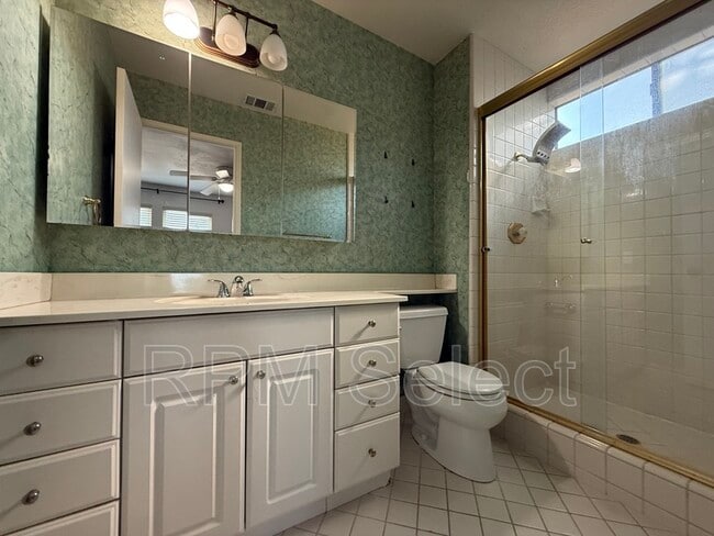 Building Photo - 8670 Sumerlin Ct