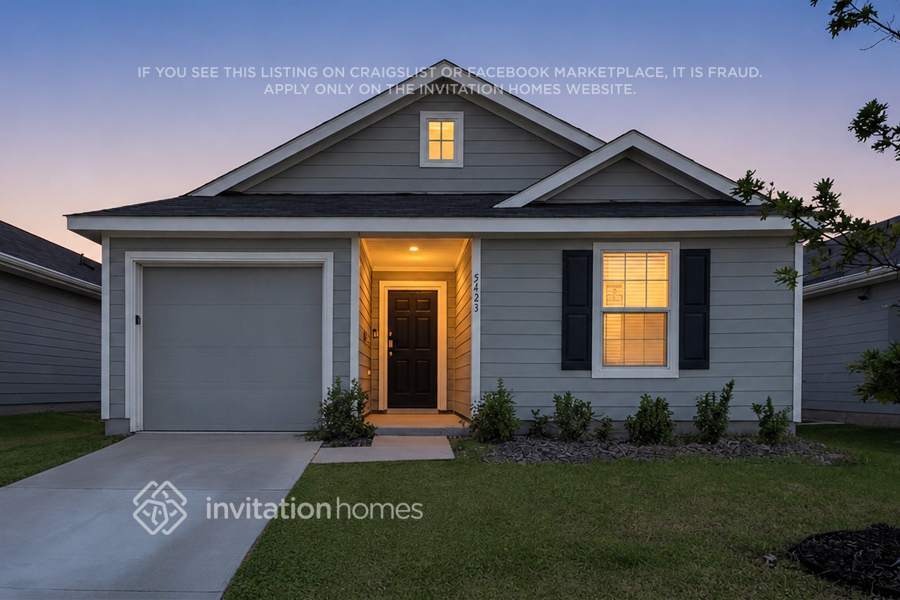 Building Photo - 5423 Longshadow Dr