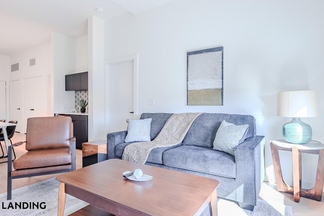 Building Photo - 2623 Keene St