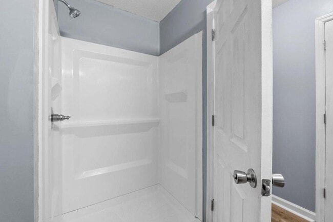 Building Photo - 1413 Springview Dr