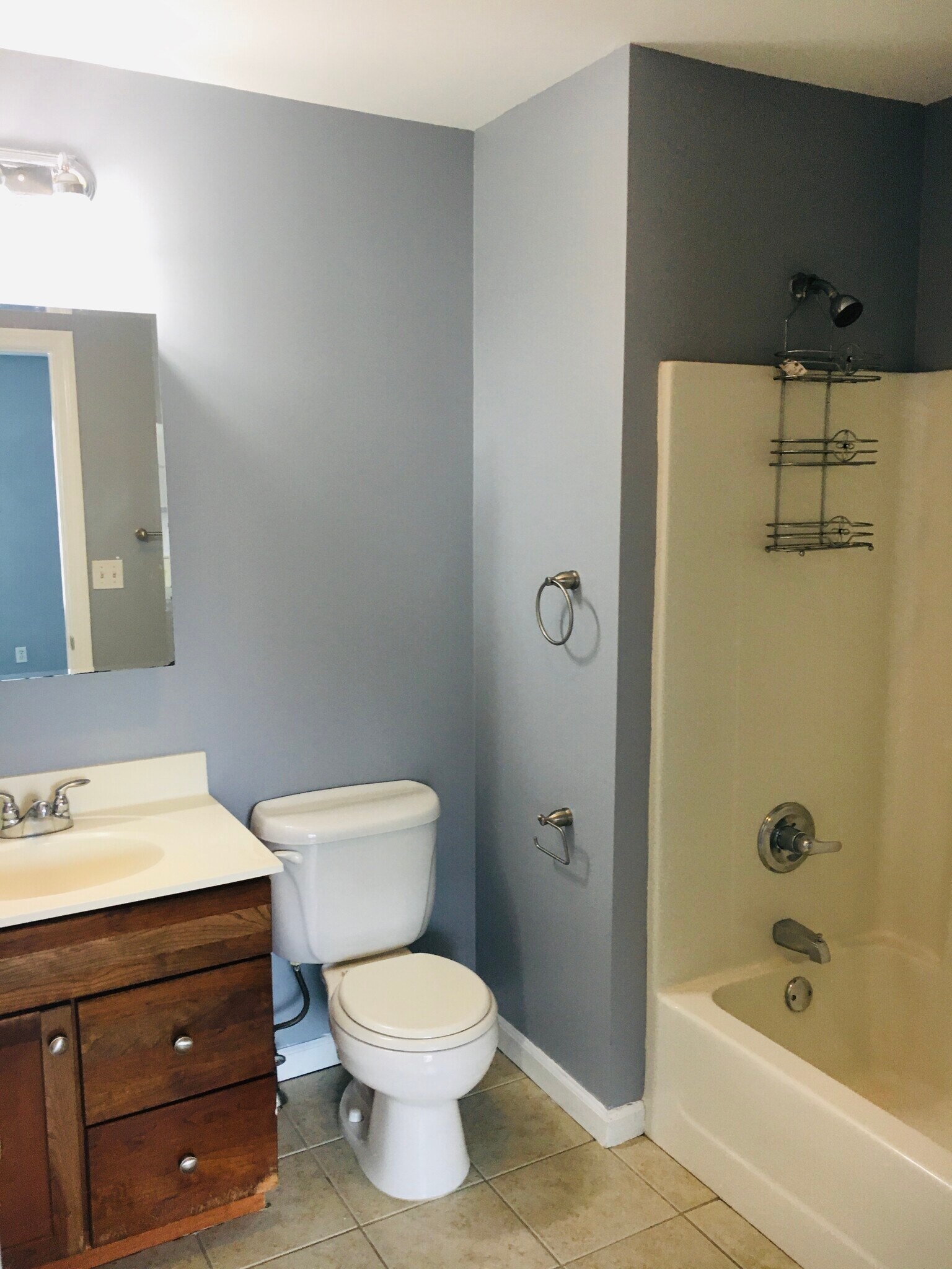 Building Photo - 2720 State St