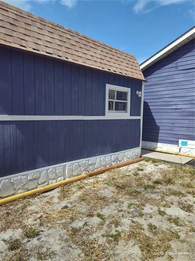 Building Photo - 140 Bay Rd