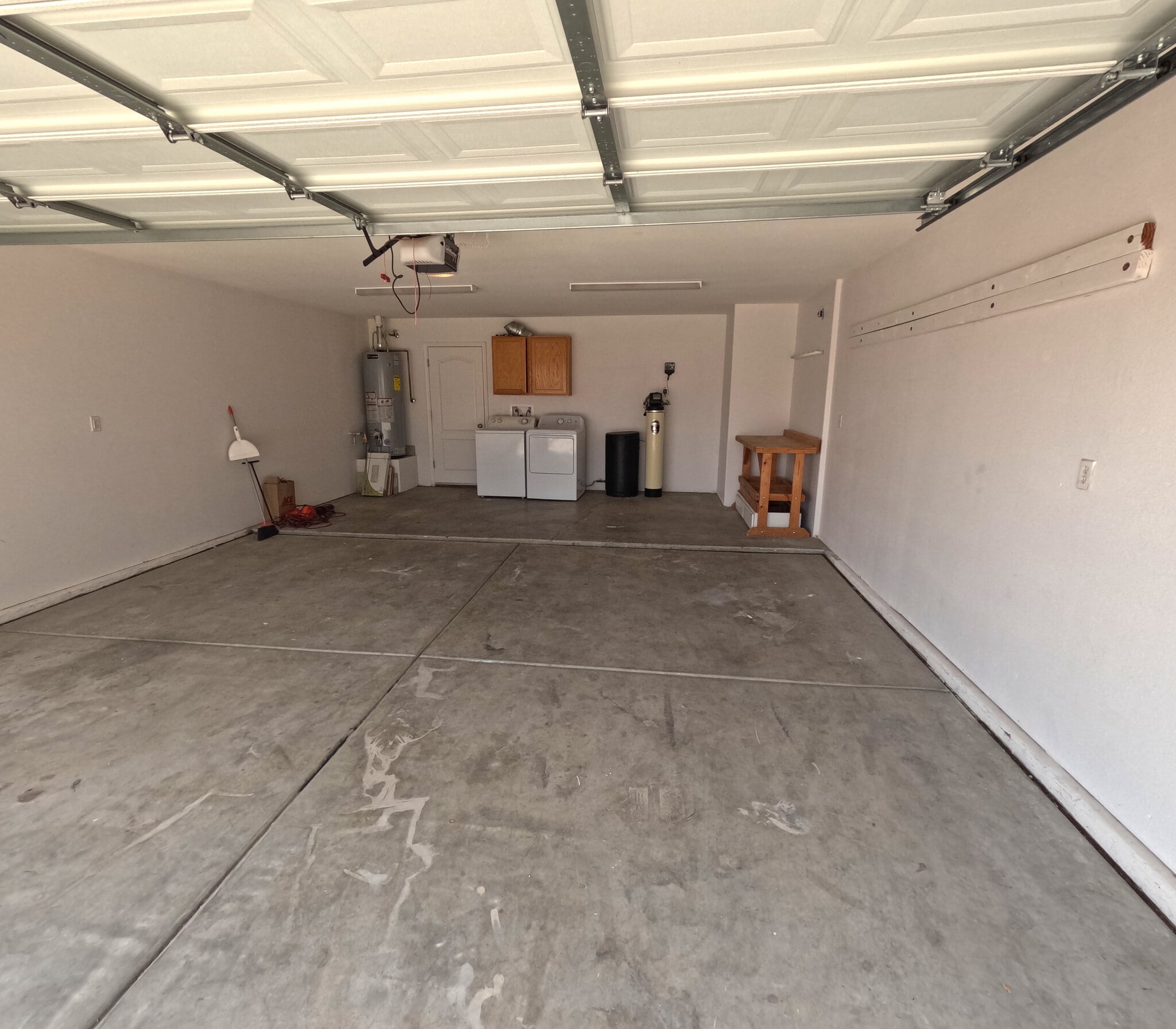 Building Photo - 1675 E Segovia Way