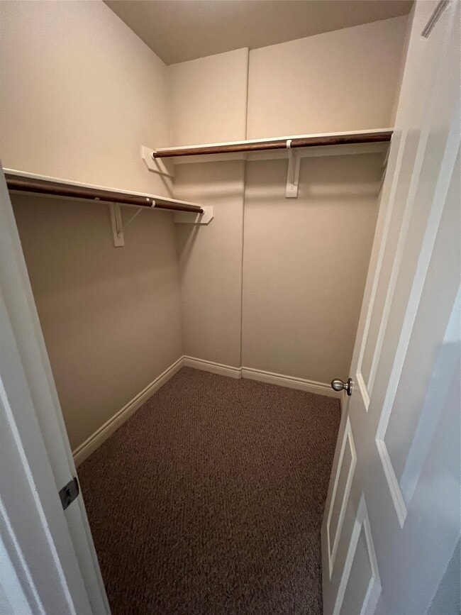 Building Photo - 5940 Kansas St