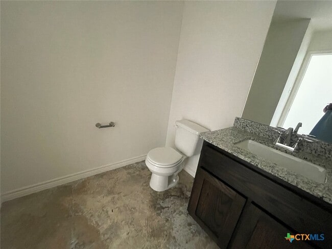 Building Photo - 302 Agua Chiquita Ct