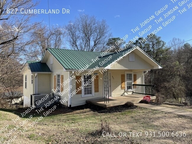 Building Photo - 827 Cumberland Dr