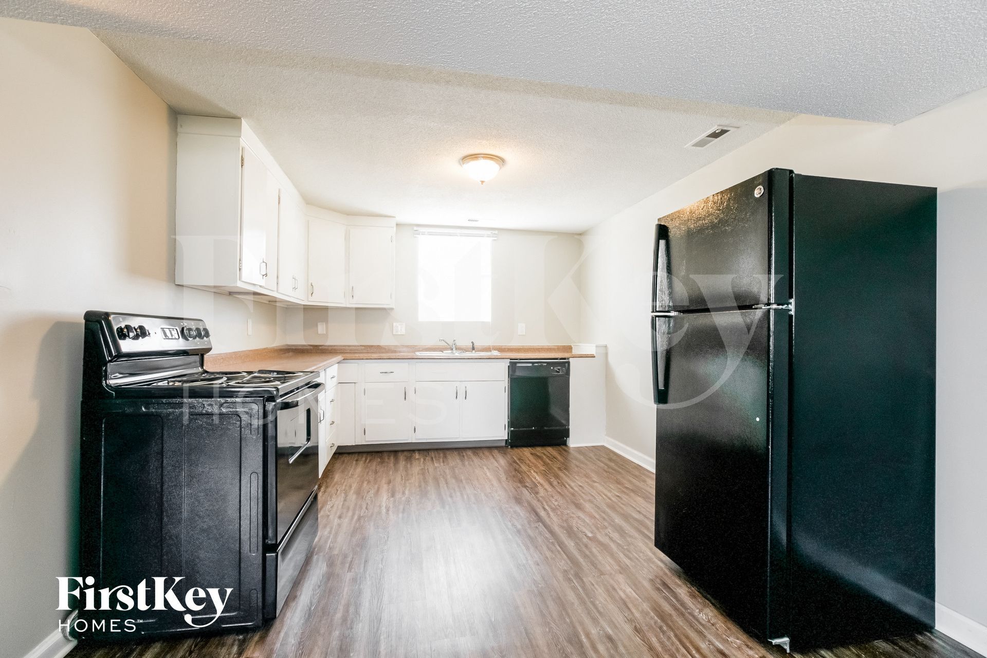 Building Photo - 2020 Belmont Blvd