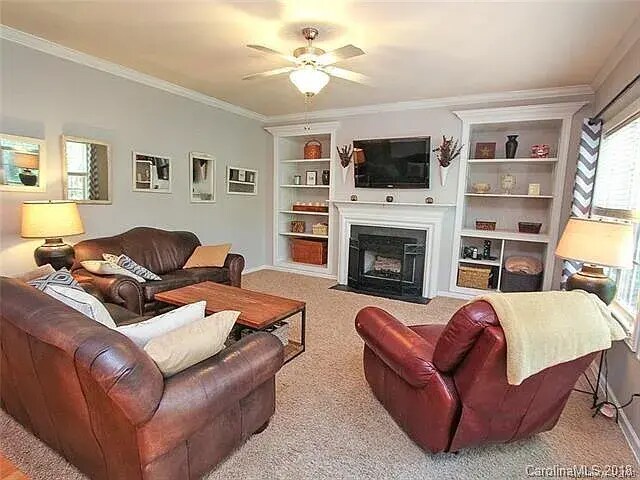 Building Photo - 14544 Maclauren Ln
