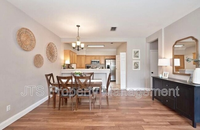 Building Photo - 7057 Ludlow Dr