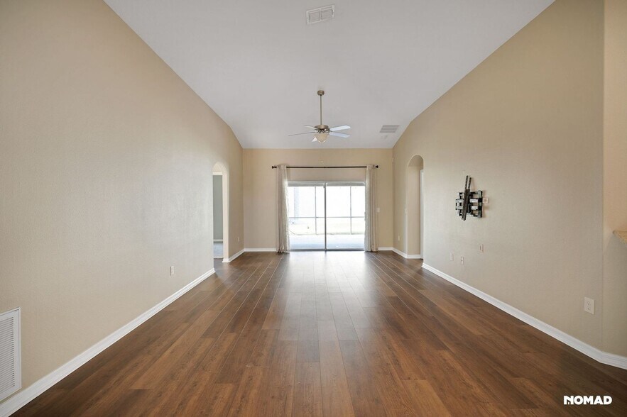 Building Photo - 12341 Ballentrae Forest Dr