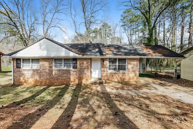 Primary Photo - 1009 Forest Valley Dr SE