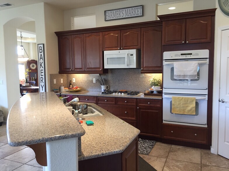 Building Photo - 486 Octate Cir