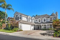 Building Photo - Luxury Ocean View Home in Sea Pointe Estat...