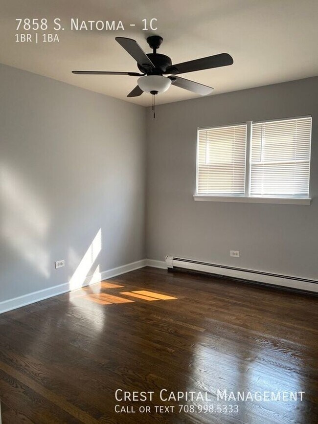 Building Photo - 7858 Natoma Ave