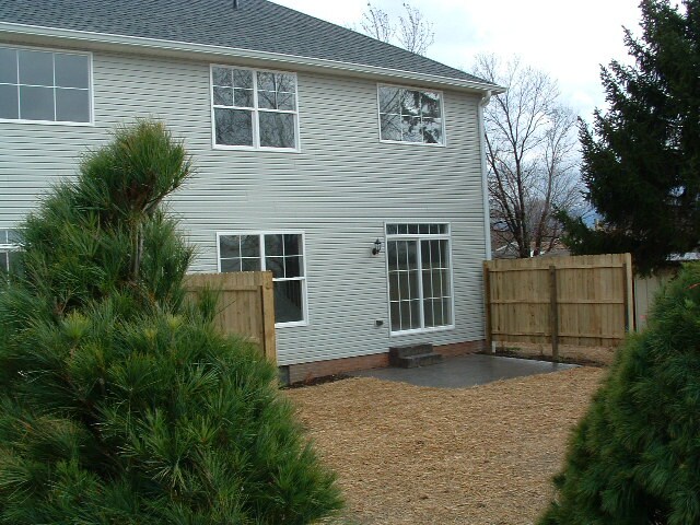 Building Photo - 347 Sheraton Dr NW
