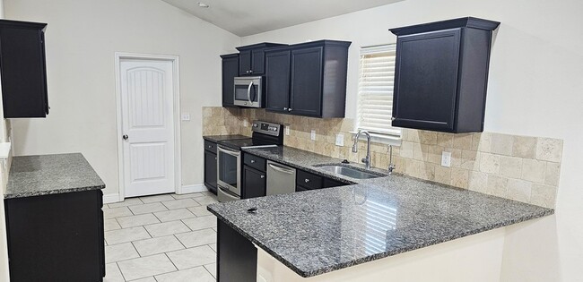Building Photo - 9406 Caprock Ct