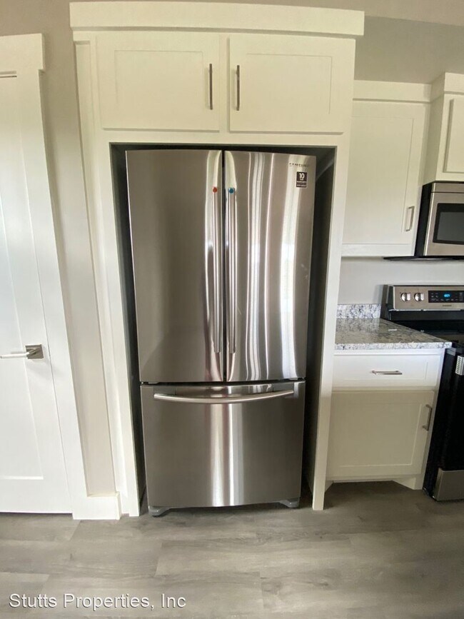 Building Photo - 3 br, 3.5 bath House - 213 Virginia Avenue