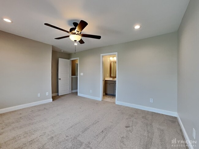 Building Photo - 121 Fish Whistle Ct