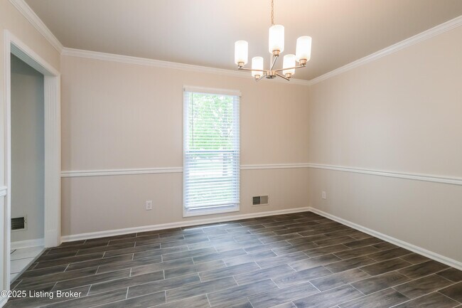 Building Photo - 3123 Bluegrass Dr