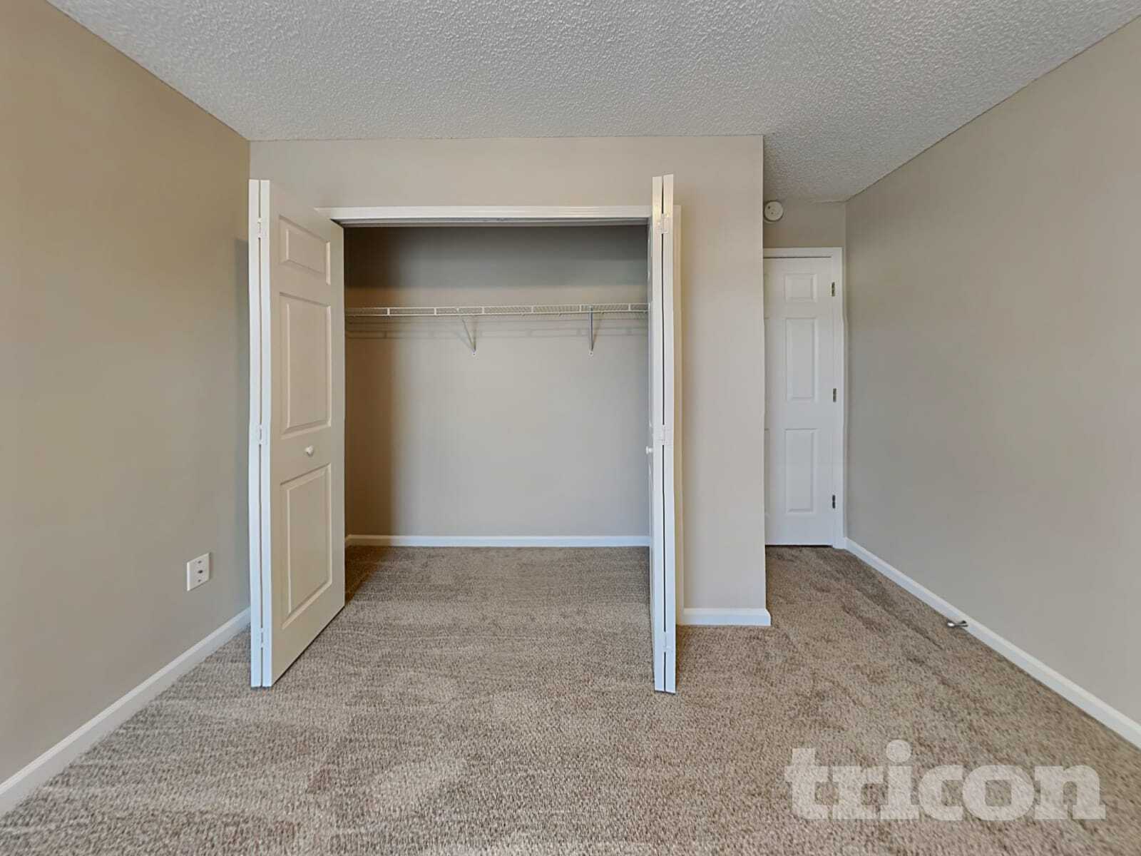 Building Photo - 4231 Hanging Moss Dr