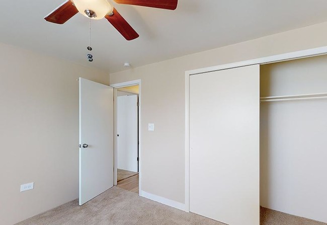 Building Photo - 2 bedroom in Lakewood CO 80214