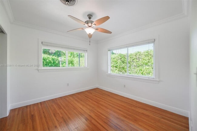 Building Photo - 3615 Riviera Ct