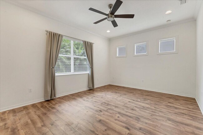 Building Photo - 7236 Lismore Ct