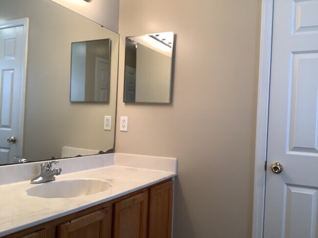 Building Photo - 7313 US Open Blvd