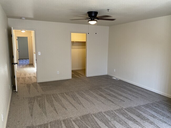 Building Photo - 2901 Snyder Ave