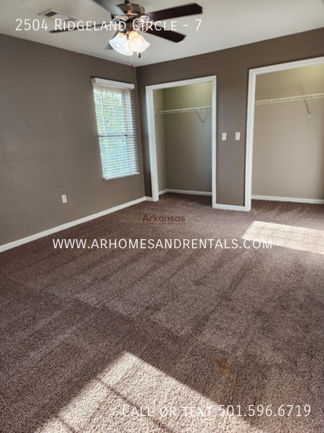 Building Photo - 2504 Ridgeland Cir
